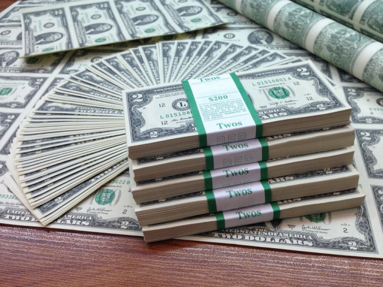 Ý Nghĩa Khi Mơ Thấy Tiền Đô La Mỹ